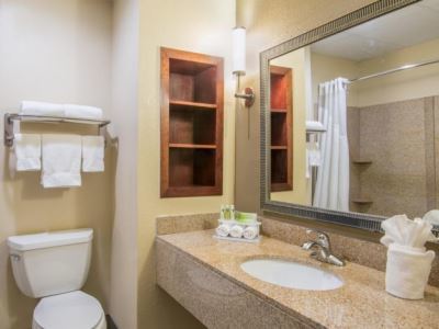 Express & By Ihg Hotel